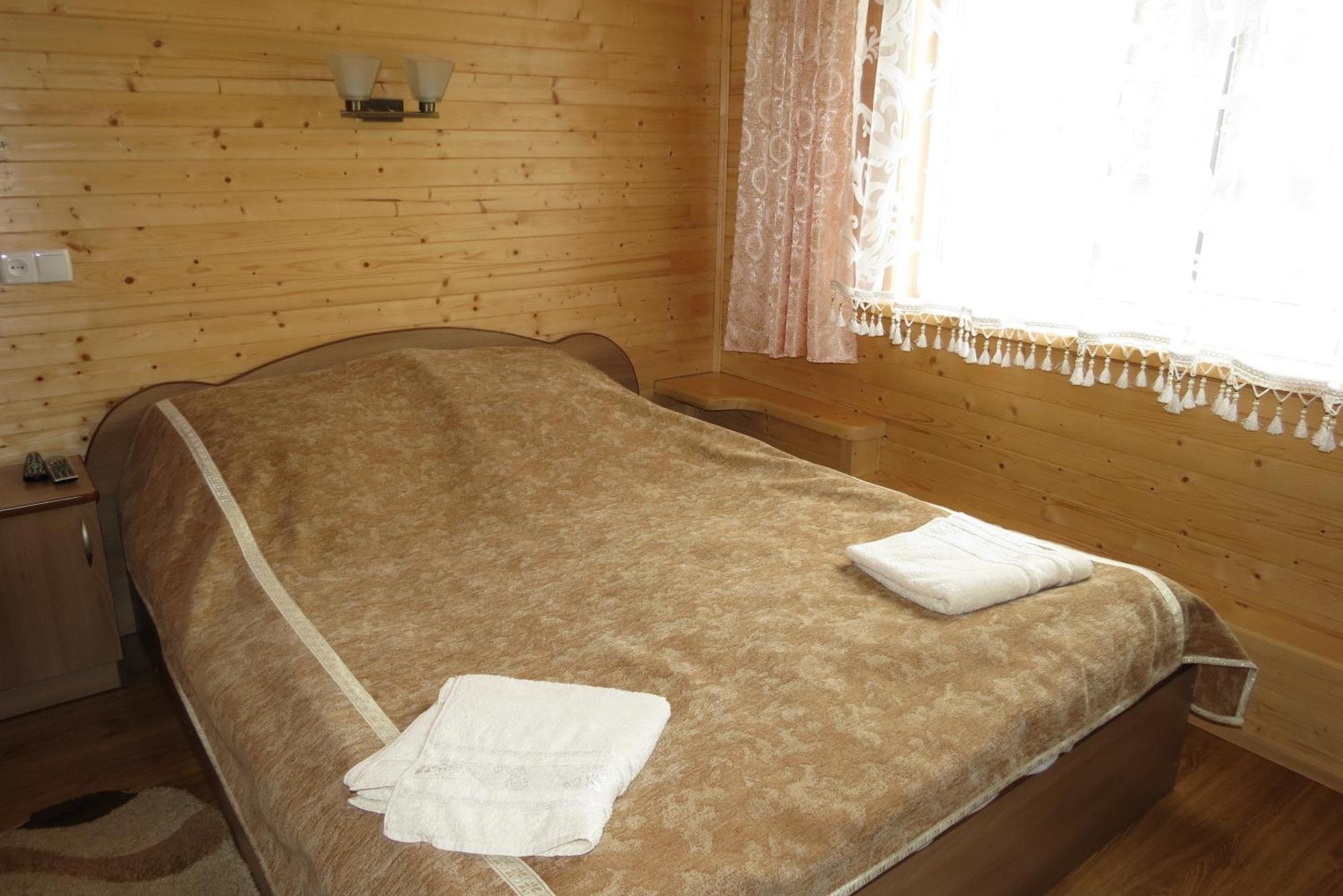 Bilyy Kamin Guest House Tatariv Quarto foto