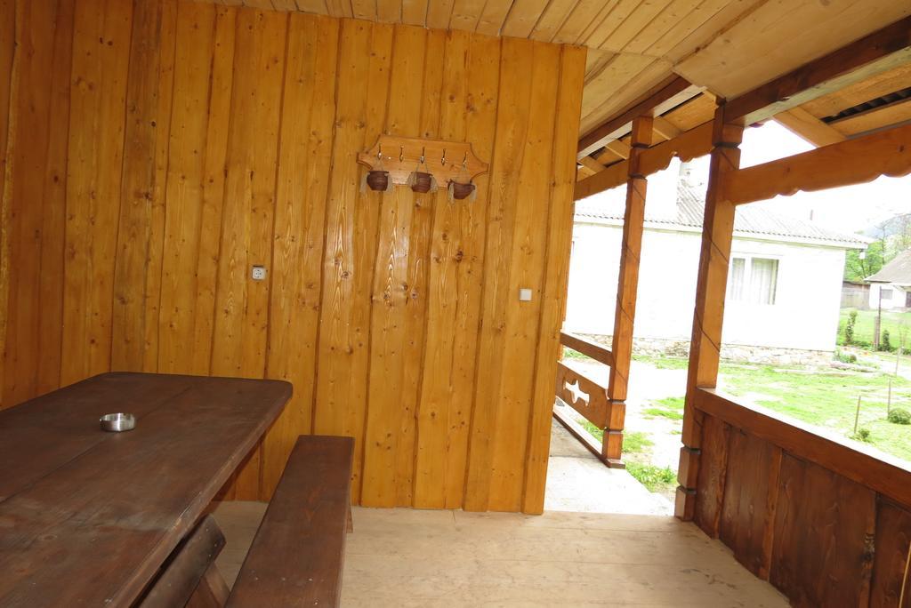 Bilyy Kamin Guest House Tatariv Exterior foto