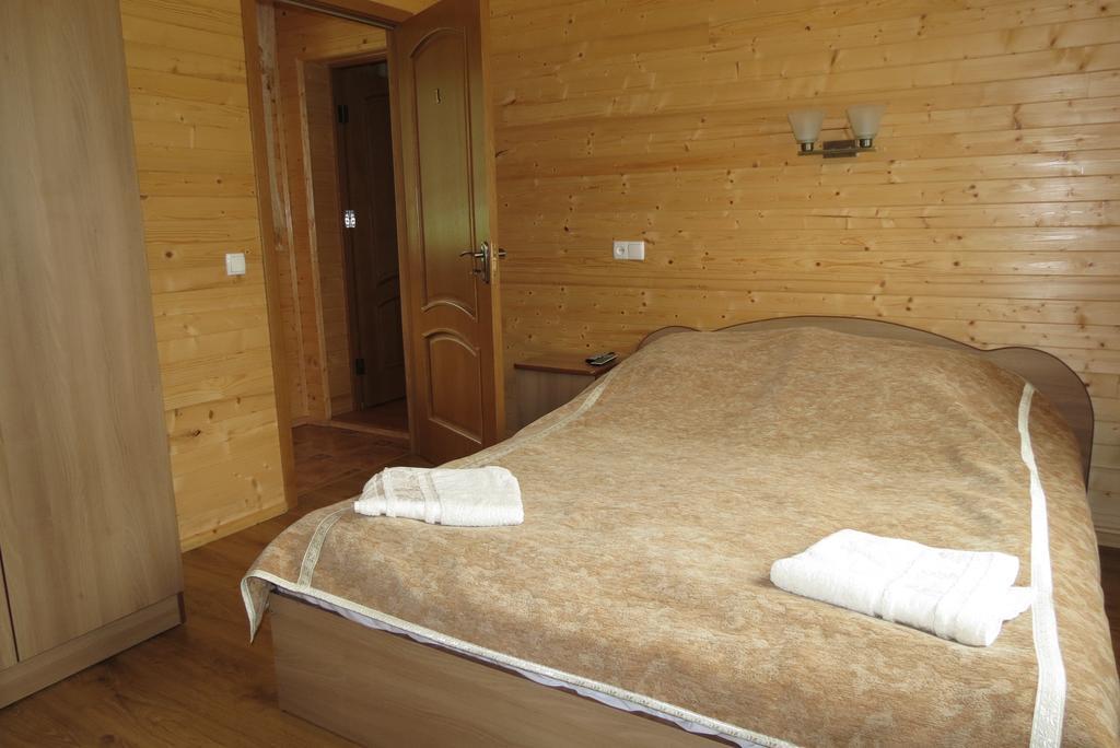 Bilyy Kamin Guest House Tatariv Exterior foto